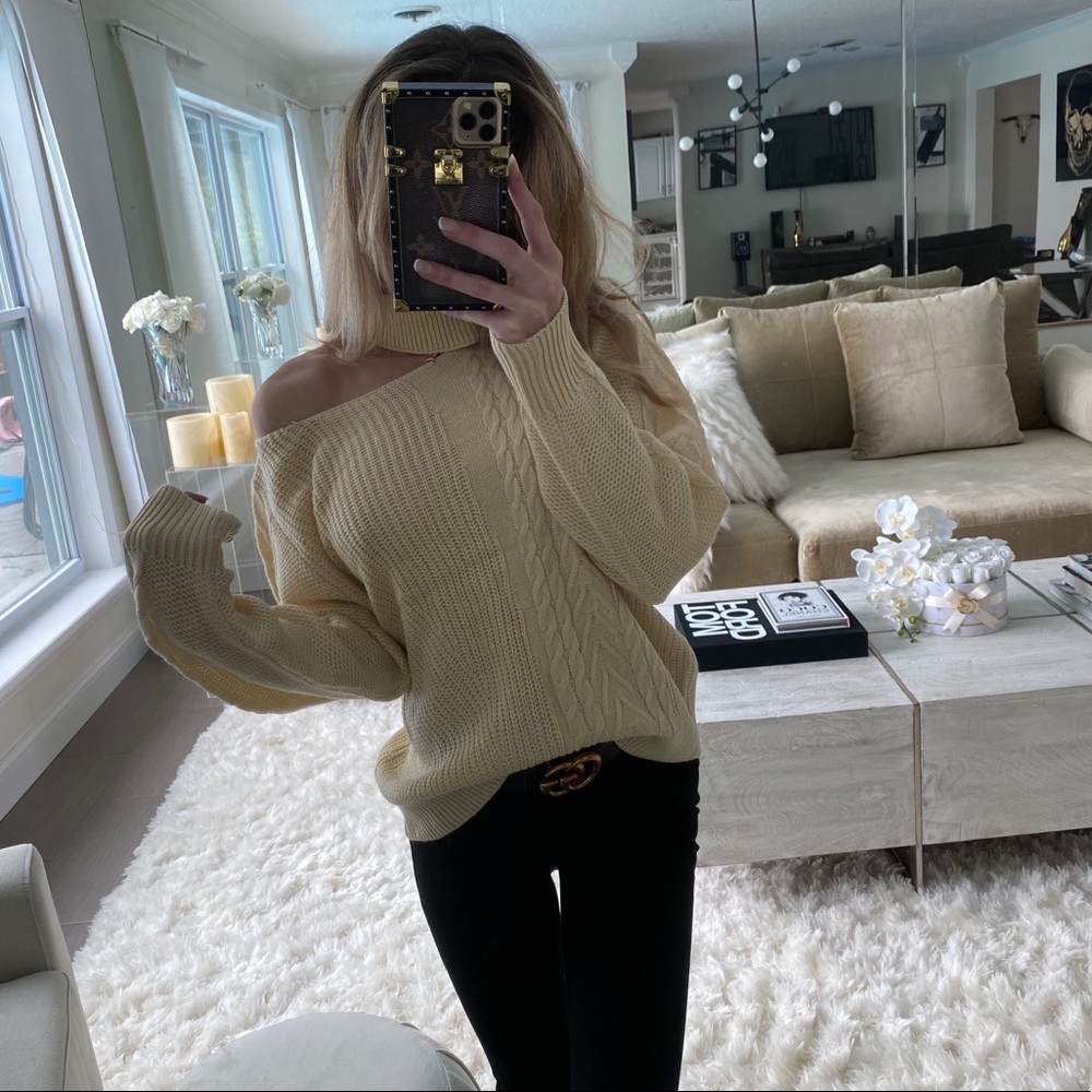 Cozy Cream Cable Knit Sweater